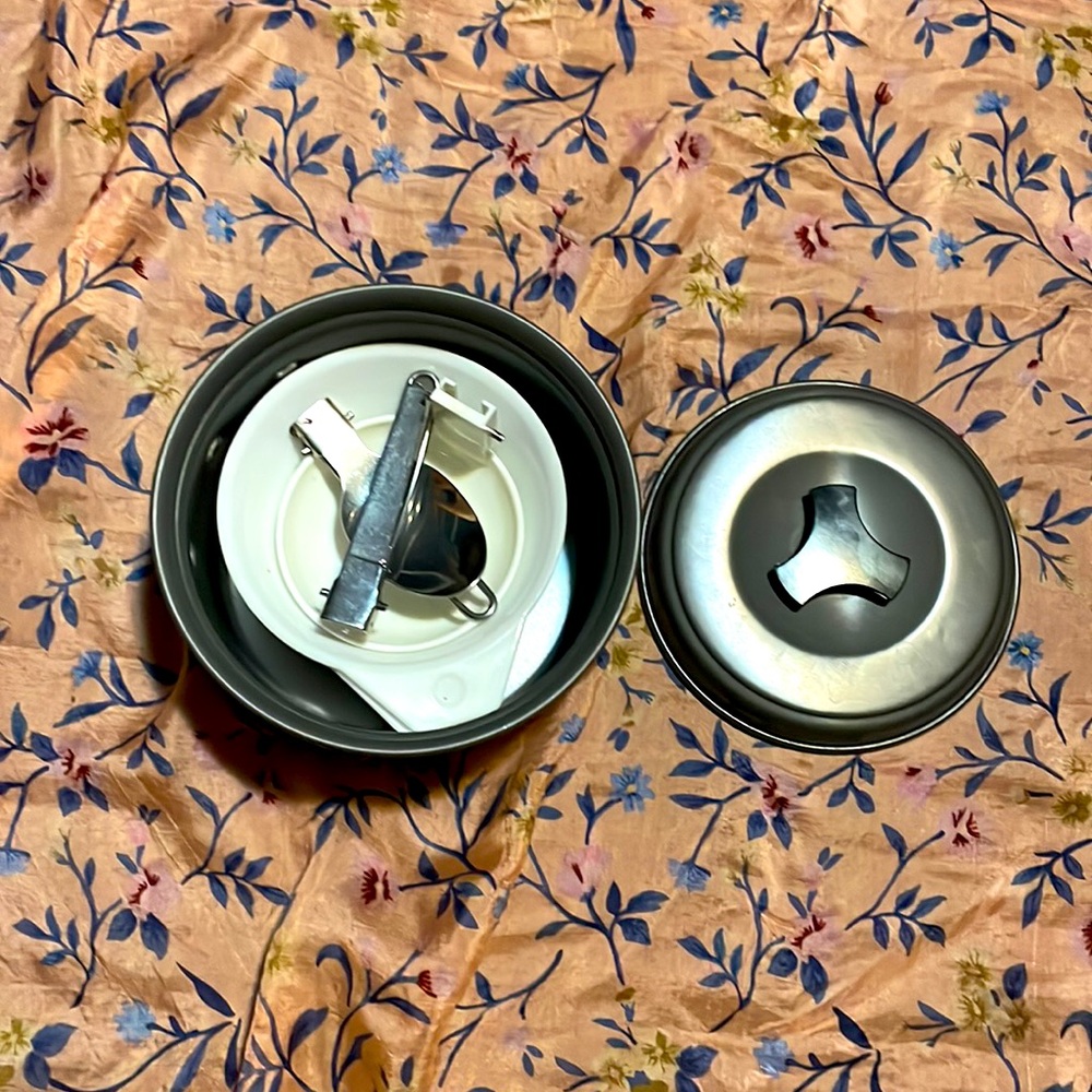 Small Mess Kit - Picture 2 of 2
